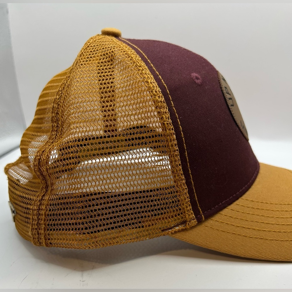 Up North Minnesota ball cap. Snap back - Picture 7 of 10